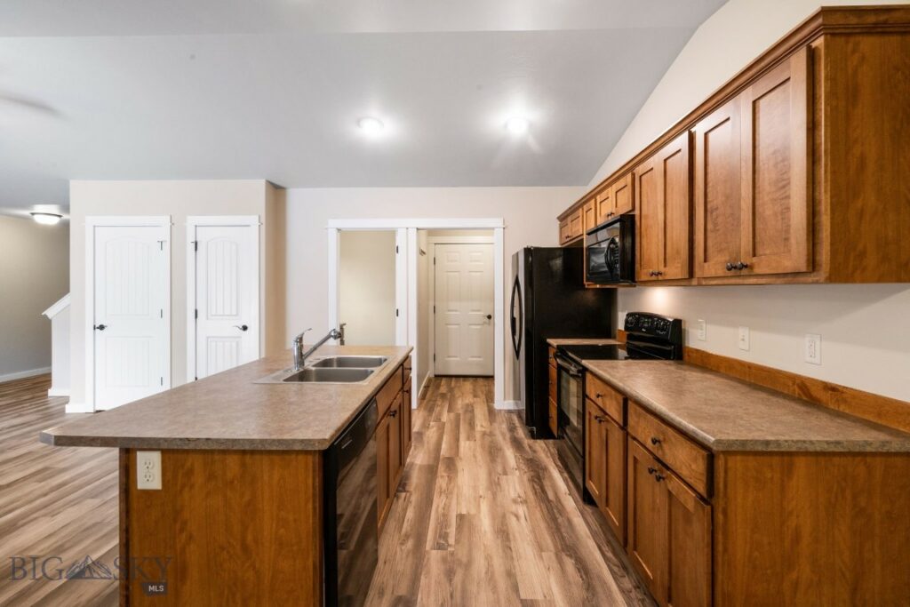 158 Tail Feather Lane, Bozeman MT 59718
