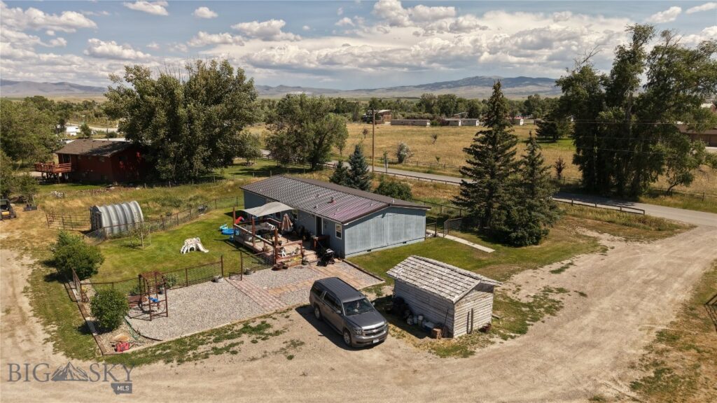 150 Village Crossing Way, Bozeman MT 59715