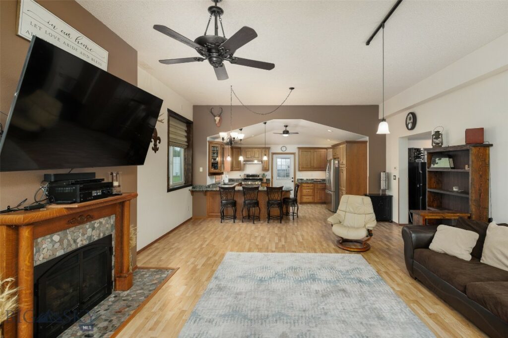 301 Pearl Drive, Belgrade MT 59714