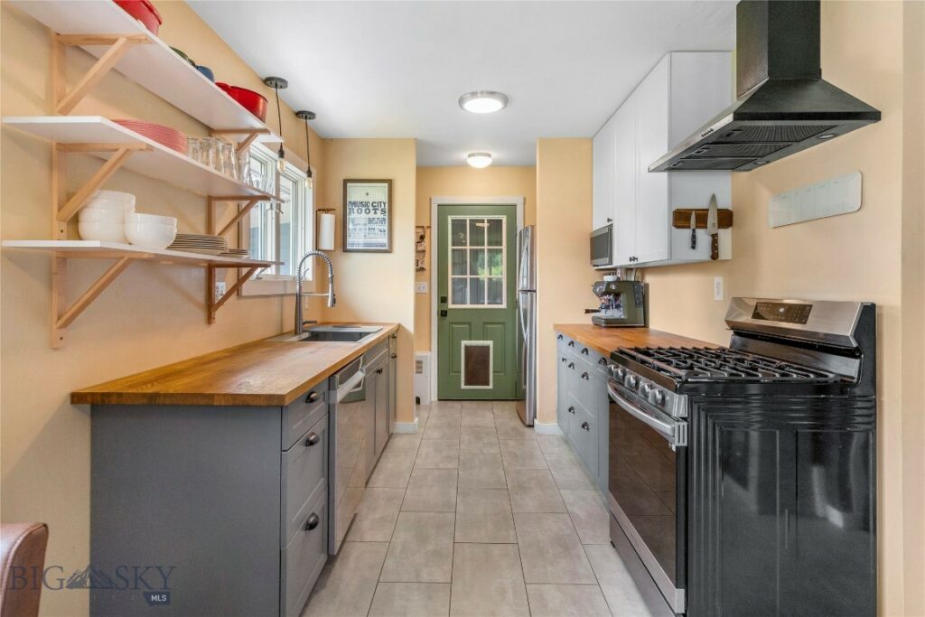 1516 Wild Bill Way, Belgrade MT 59714