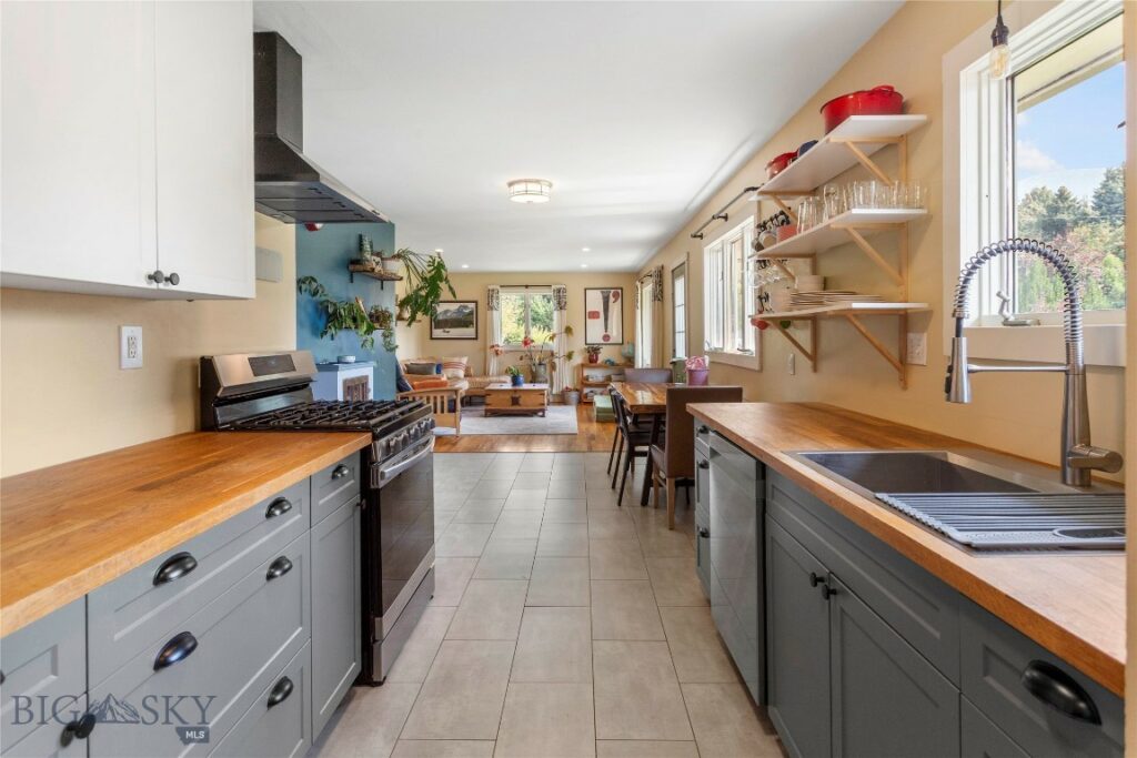 1516 Wild Bill Way, Belgrade MT 59714