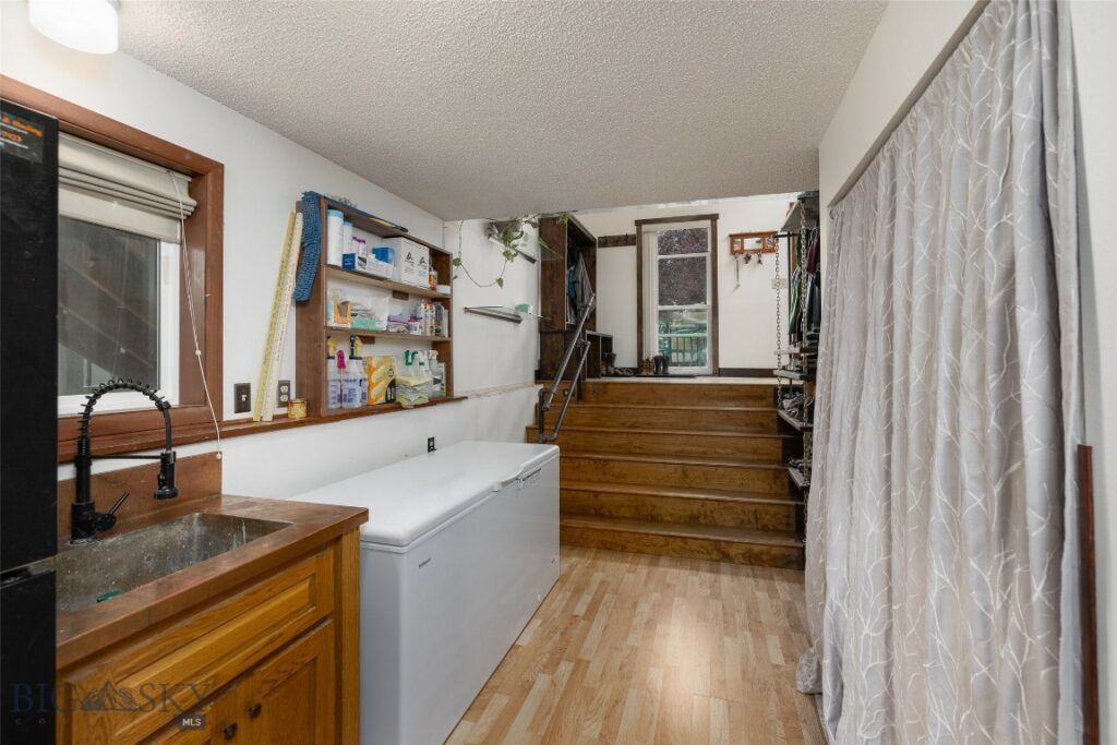 301 Pearl Drive, Belgrade MT 59714
