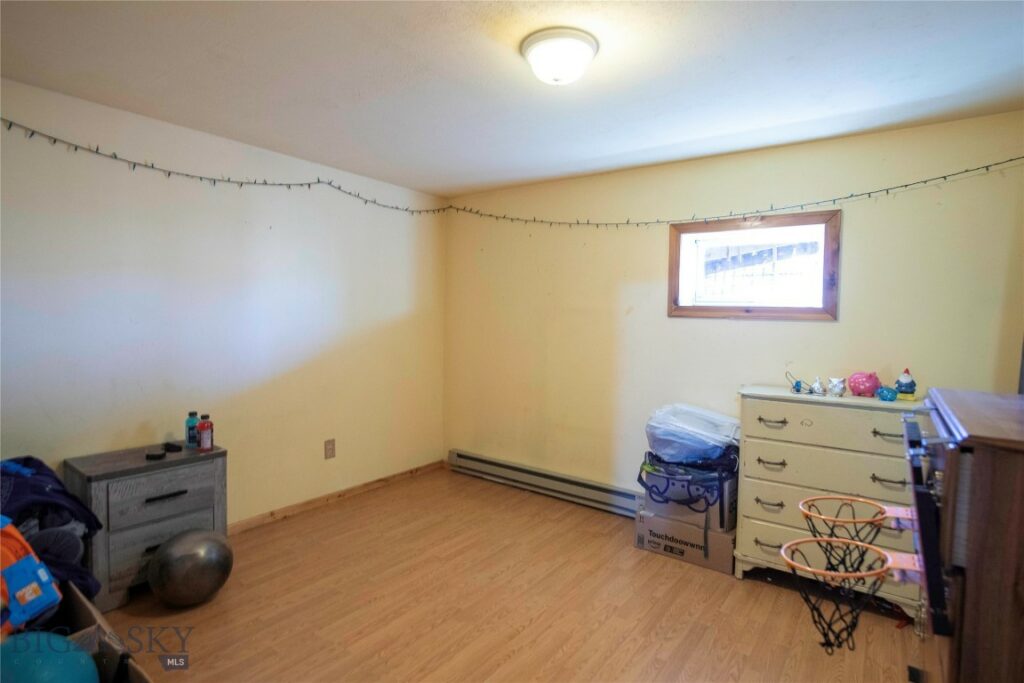 3825 Equestrian Lane, Bozeman MT 59718