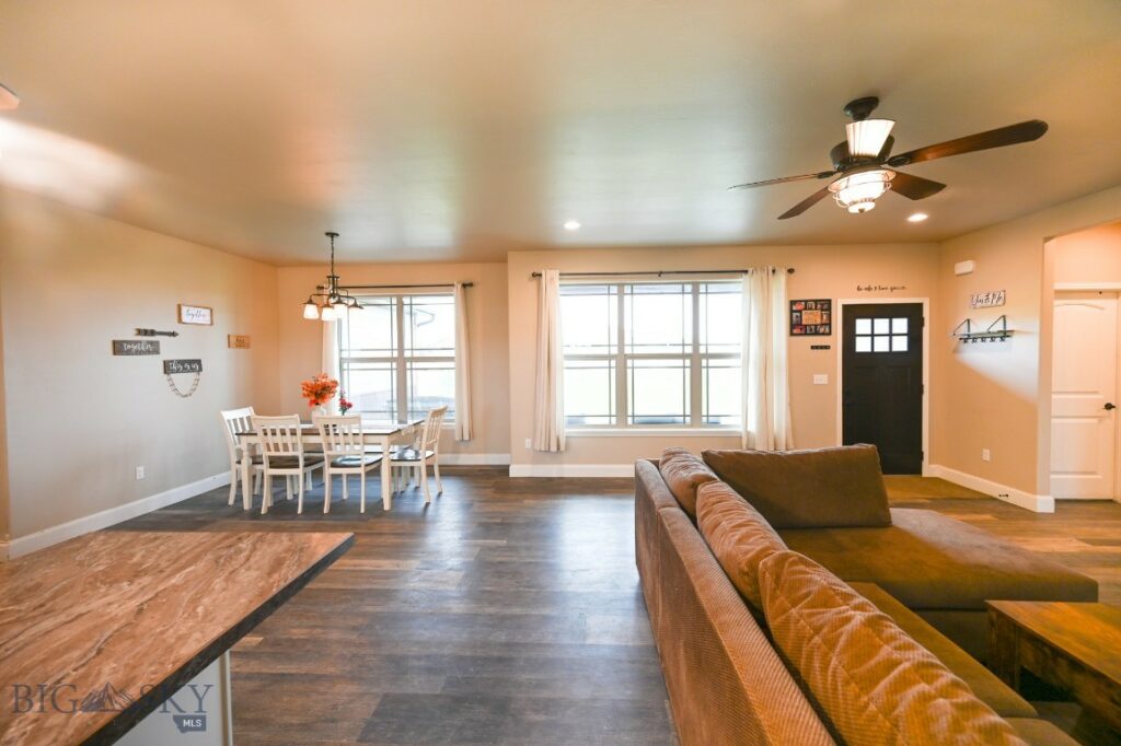 948 Flanders Creek Avenue, Bozeman MT 59718