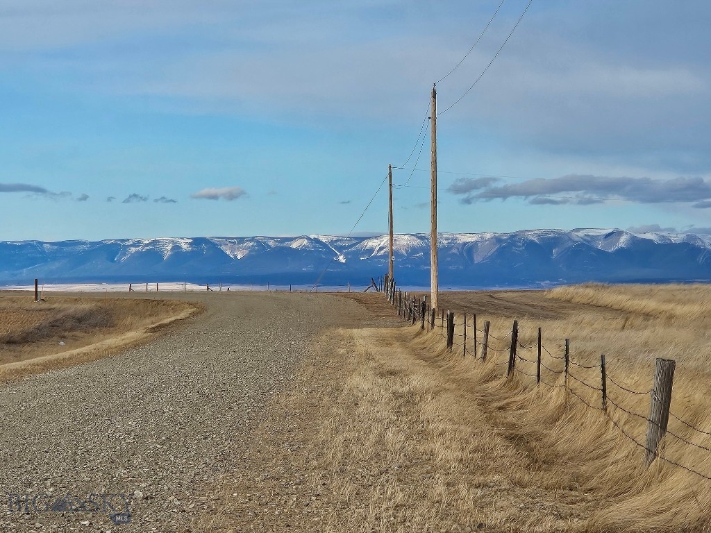 3302 Laredo Drive, Bozeman MT 59718
