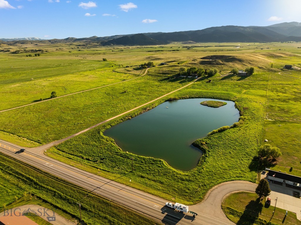 16 Wally D Lane, Belgrade MT 59714