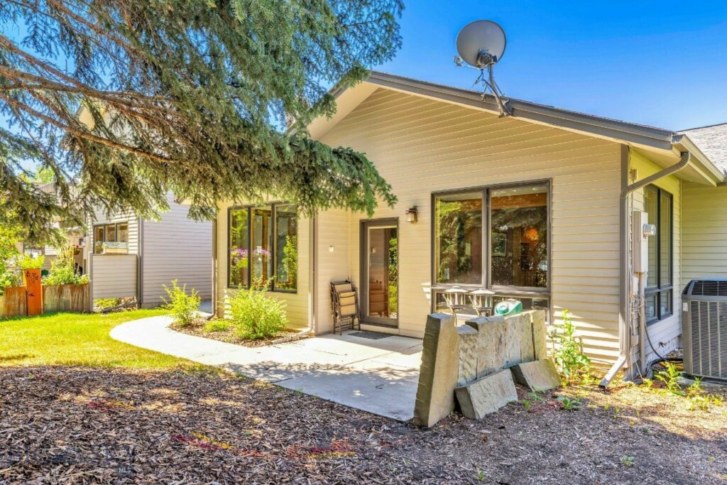3 Gallatin Drive, Bozeman MT 59718
