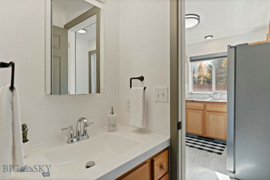 3302 Laredo Drive, Bozeman MT 59718