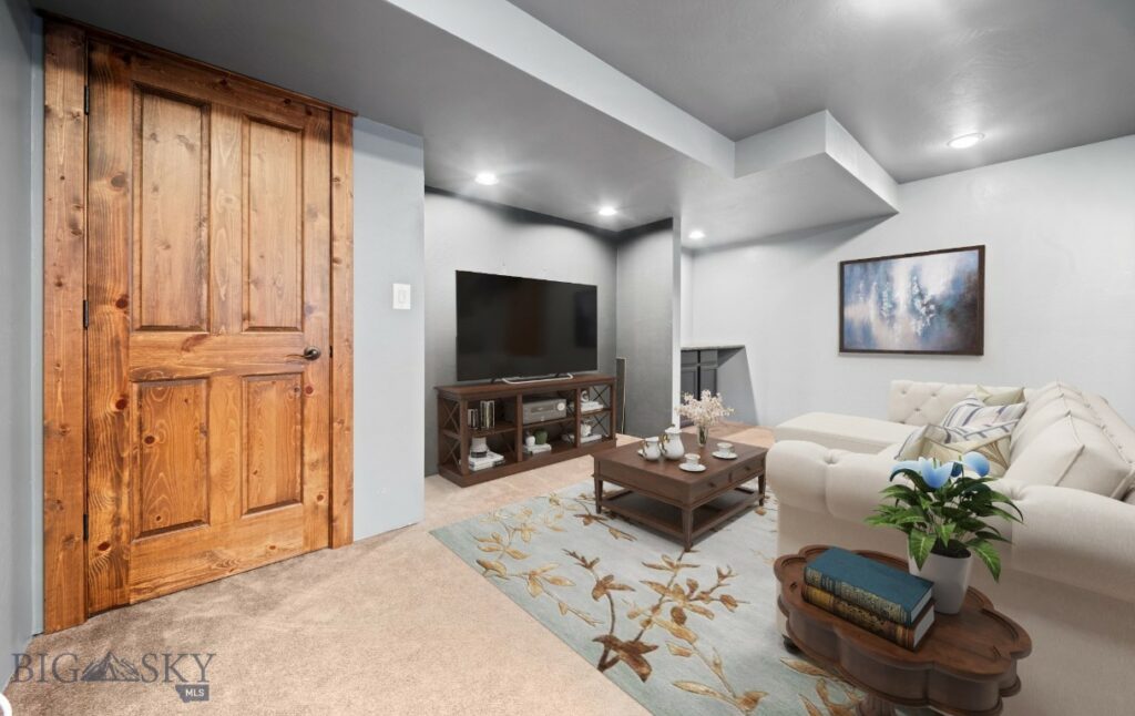 16 Wally D Lane, Belgrade MT 59714