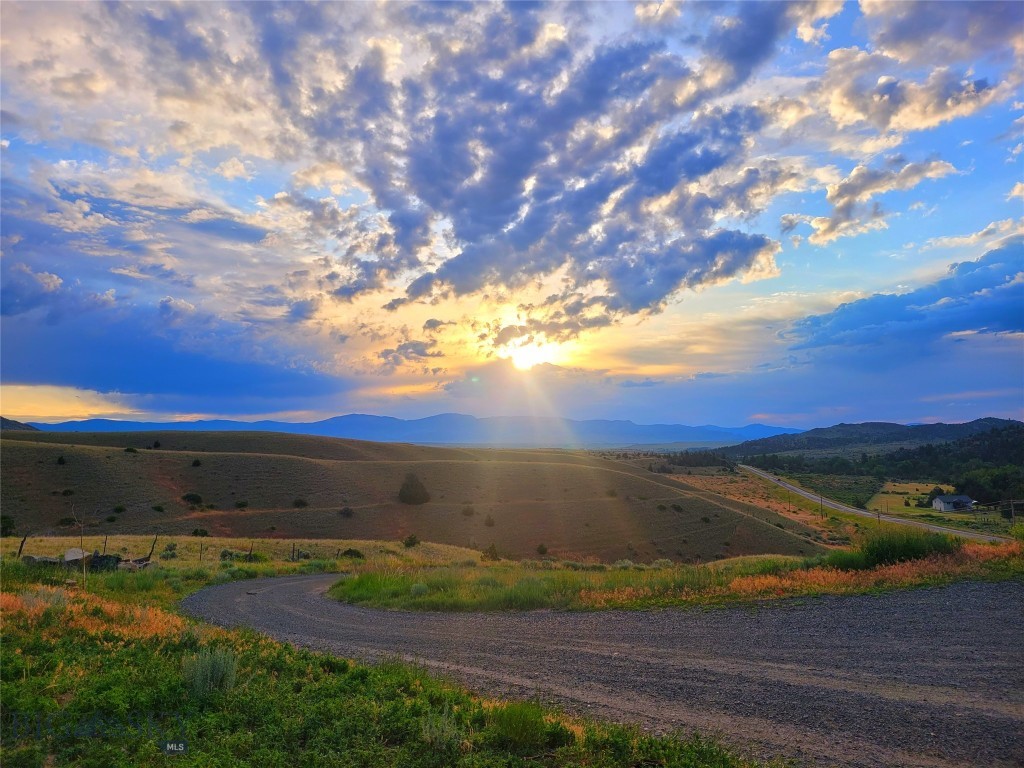 8906 Gold Dust Trail, Bozeman MT 59715