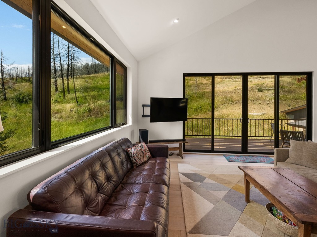 44 Midway Bridger Road, Bozeman MT 59715