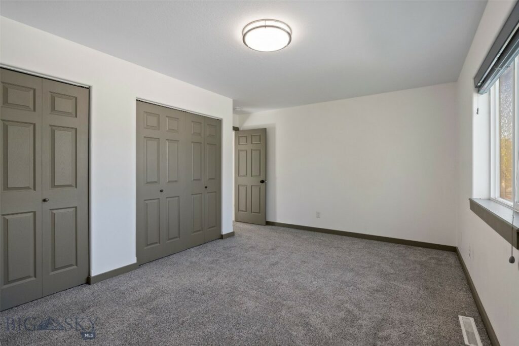 3302 Laredo Drive, Bozeman MT 59718