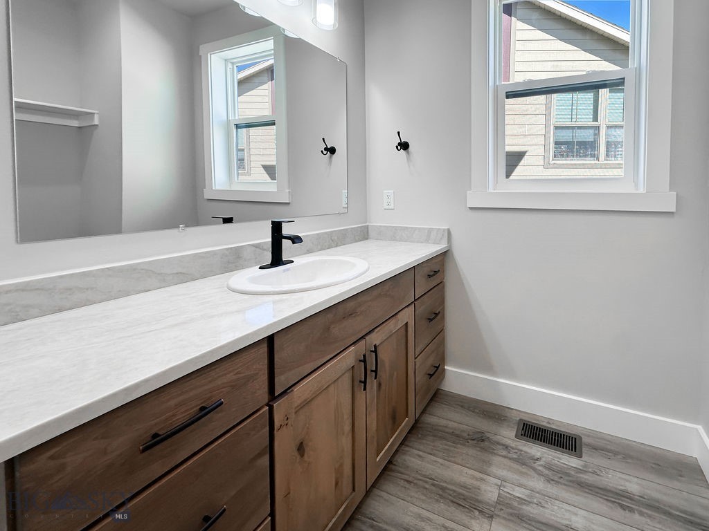 1033 N 14th, Bozeman MT 59715
