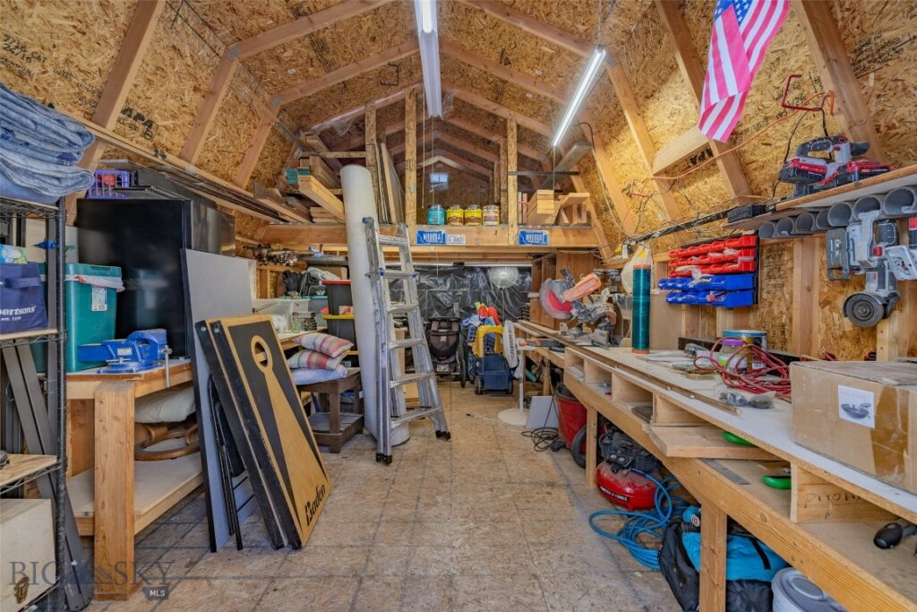301 Pearl Drive, Belgrade MT 59714