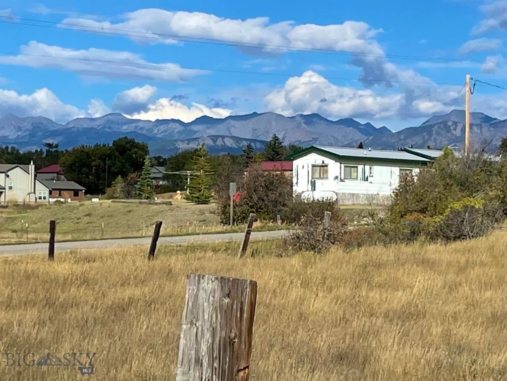 1610 W Beall Street, Bozeman MT 59715