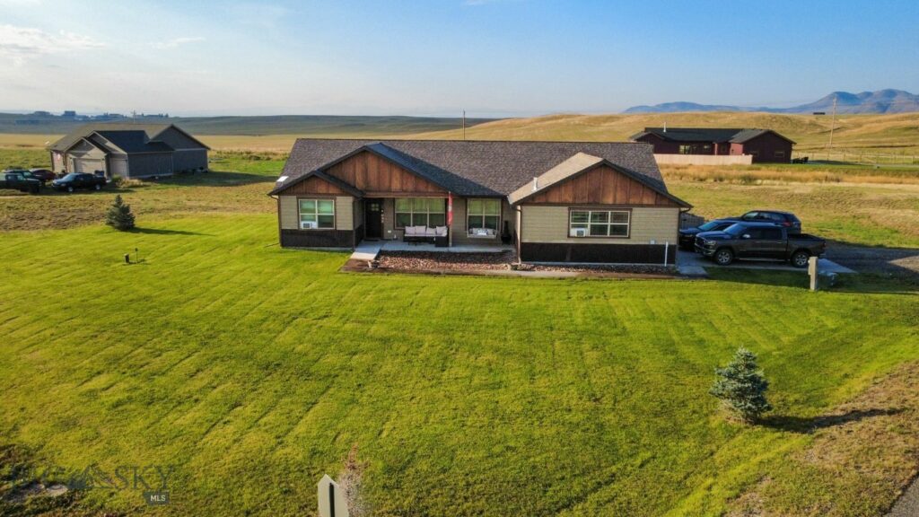 948 Flanders Creek Avenue, Bozeman MT 59718