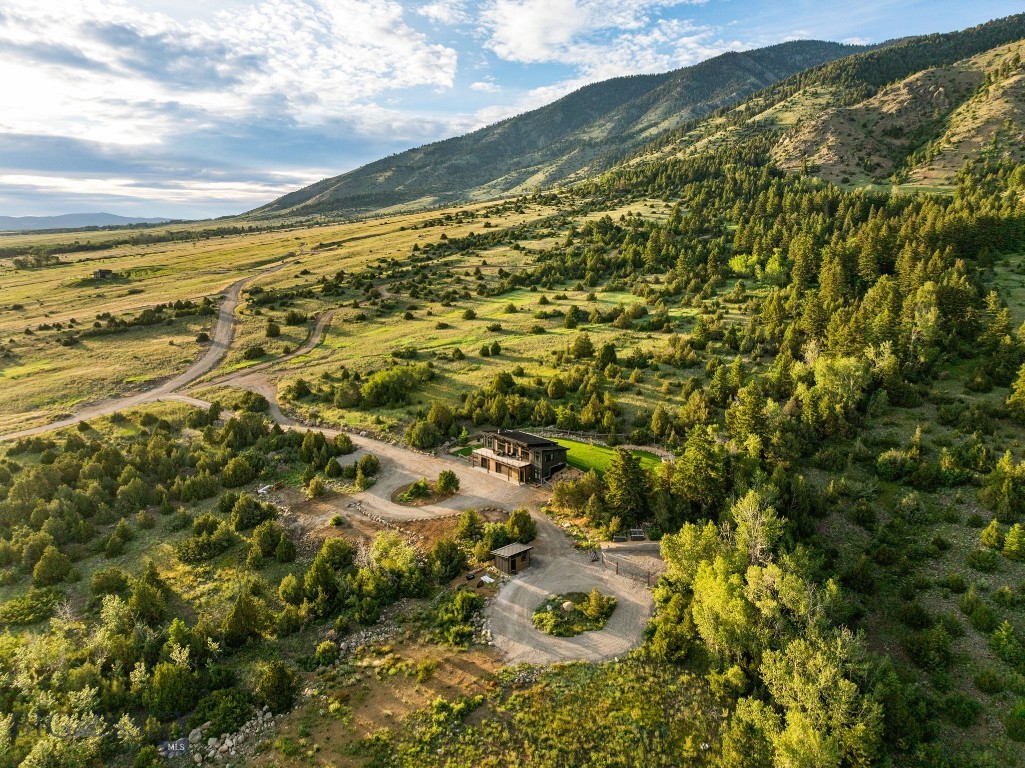 1580 Evan Reese Creek Road, Belgrade MT 59714