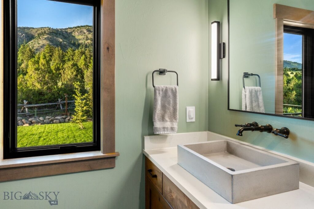 1580 Evan Reese Creek Road, Belgrade MT 59714
