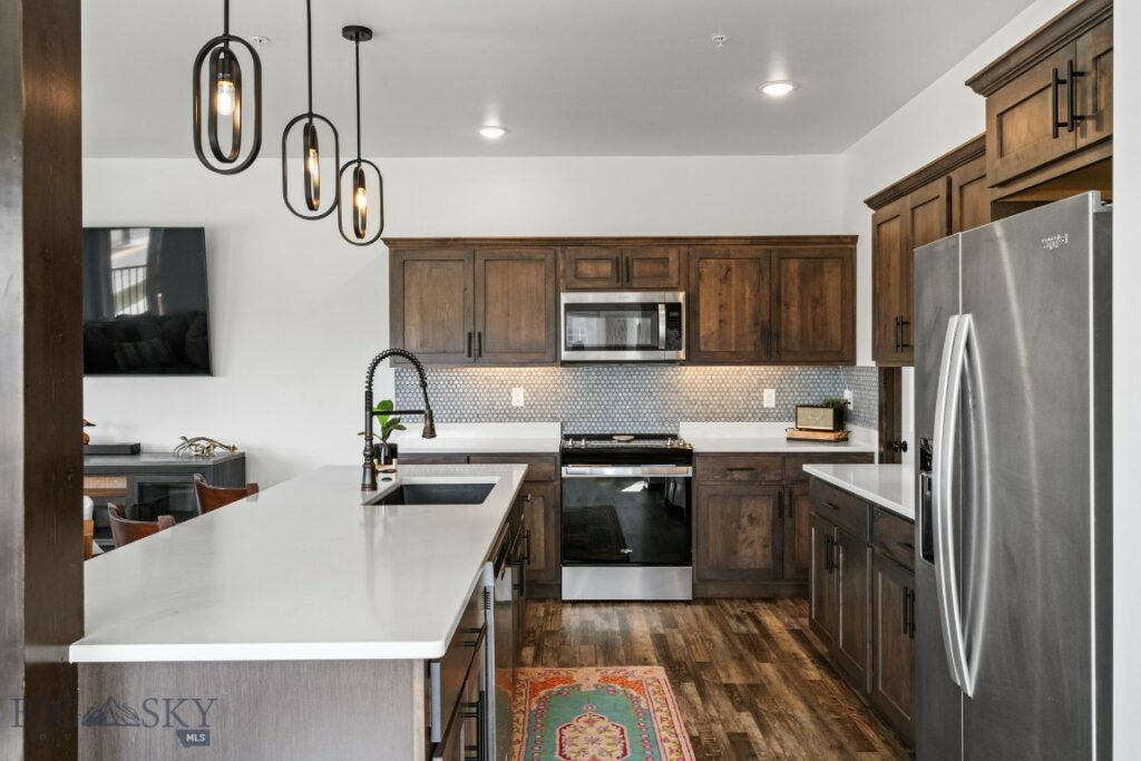 1585 N 25th Avenue, Bozeman MT 59718