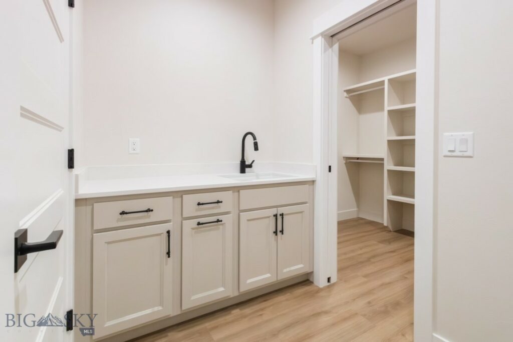 16 Cowen Lane, Bozeman MT 59718