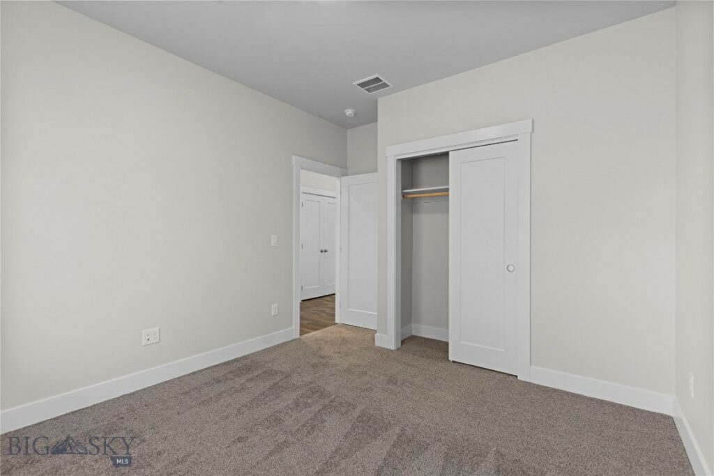 16 Westgate Ave, Bozeman MT 59718