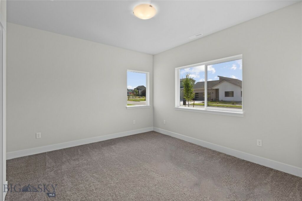 16 Westgate Ave, Bozeman MT 59718