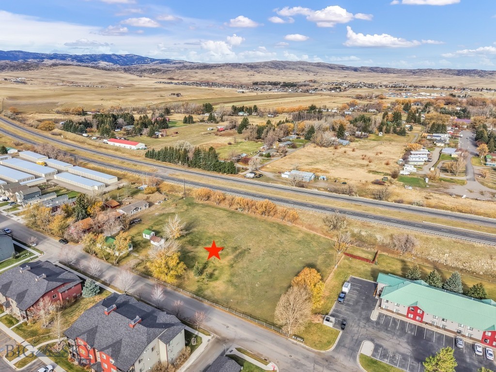 16 Loves Lane, Livingston MT 59047