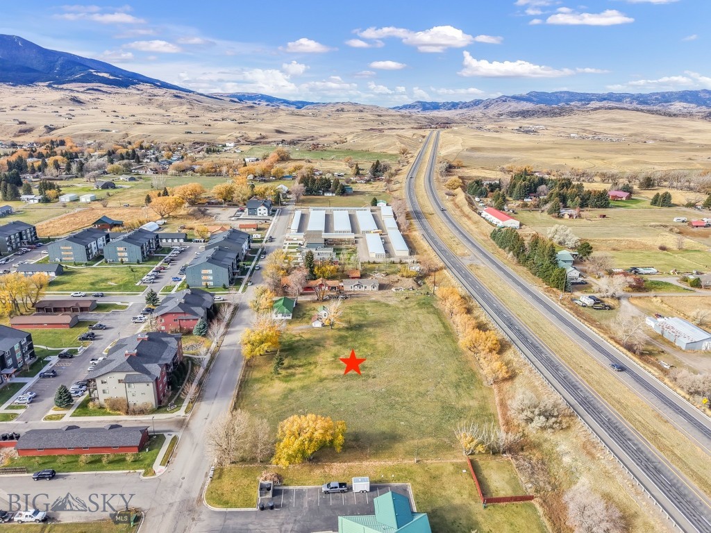 16 Loves Lane, Livingston MT 59047