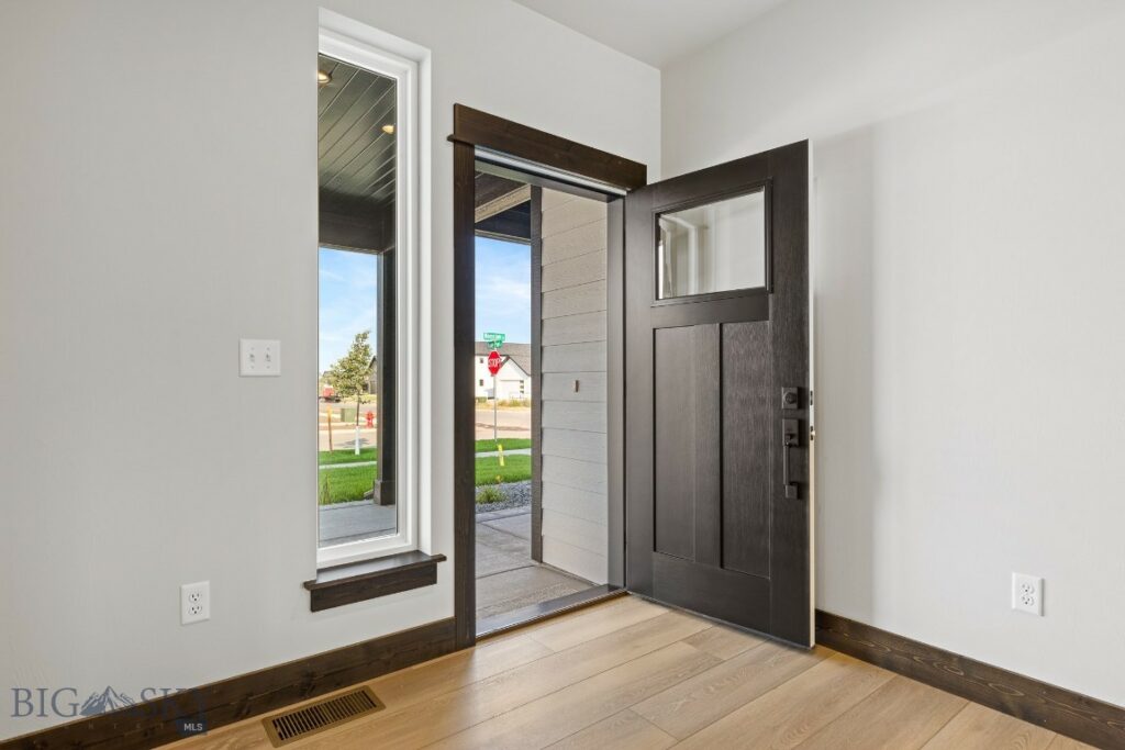 16 Moosejaw Drive, Bozeman MT 59718