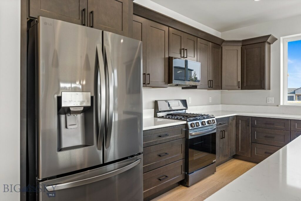 16 Moosejaw Drive, Bozeman MT 59718