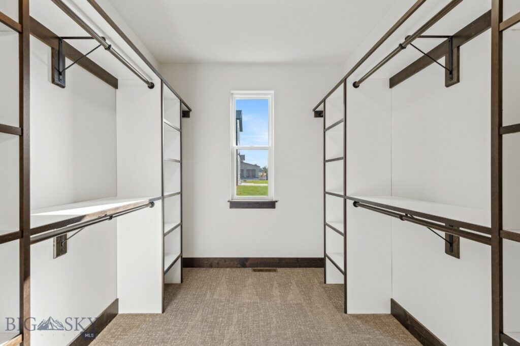 16 Moosejaw Drive, Bozeman MT 59718