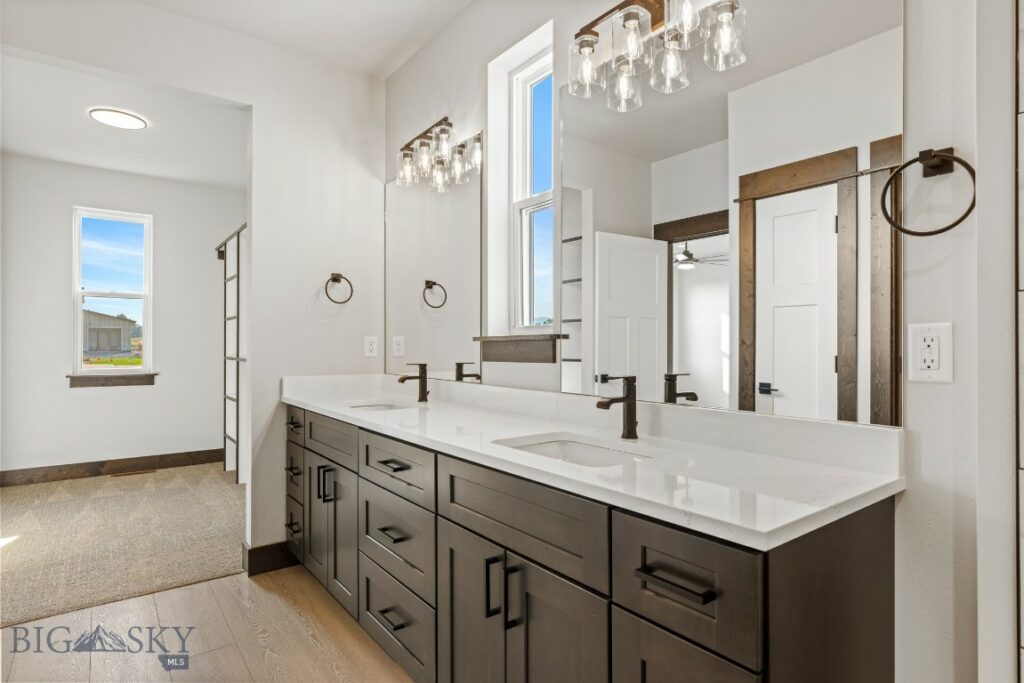 16 Moosejaw Drive, Bozeman MT 59718