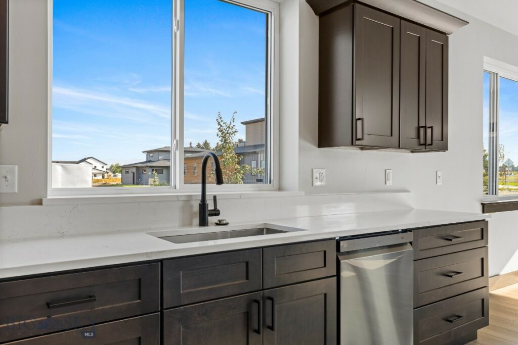 16 Moosejaw Drive, Bozeman MT 59718