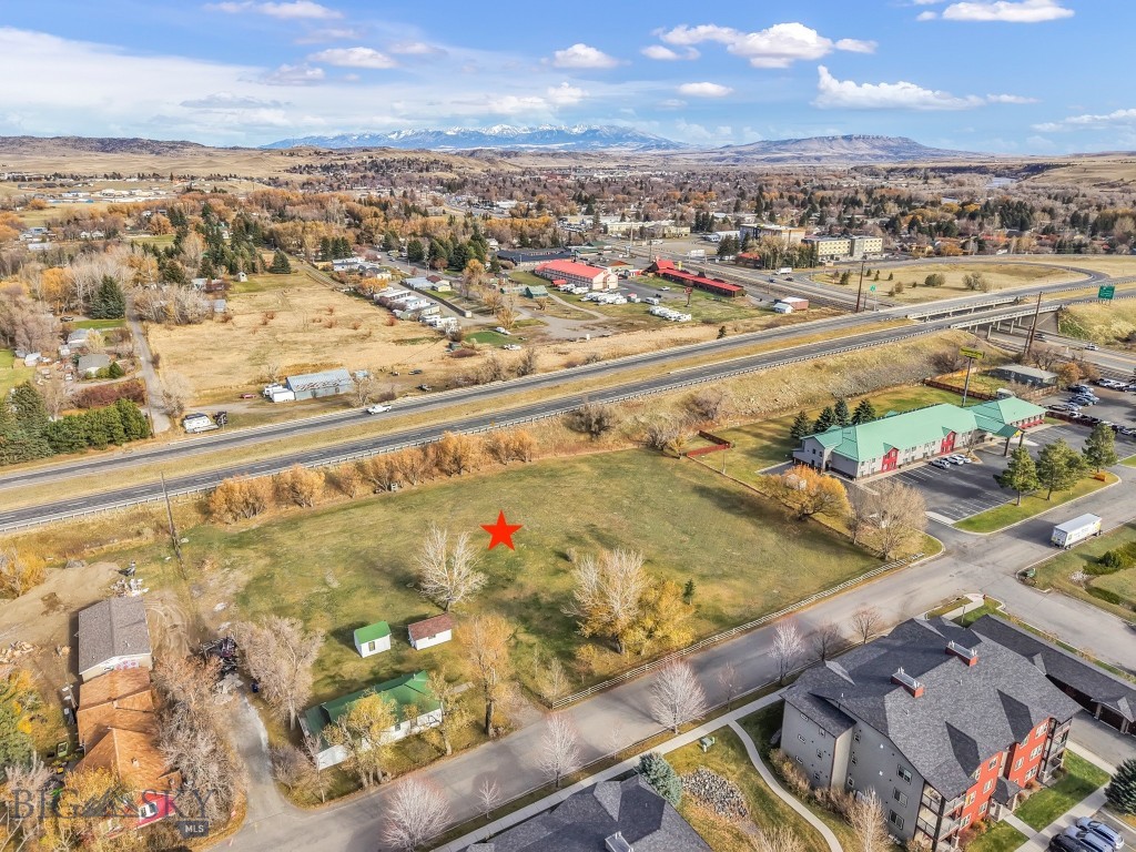 16 Loves Lane, Livingston MT 59047