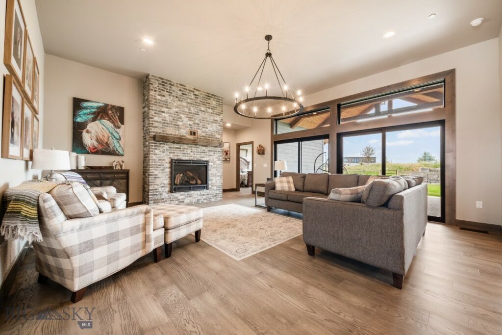 16 Tight Loop Drive, Bozeman MT 59718