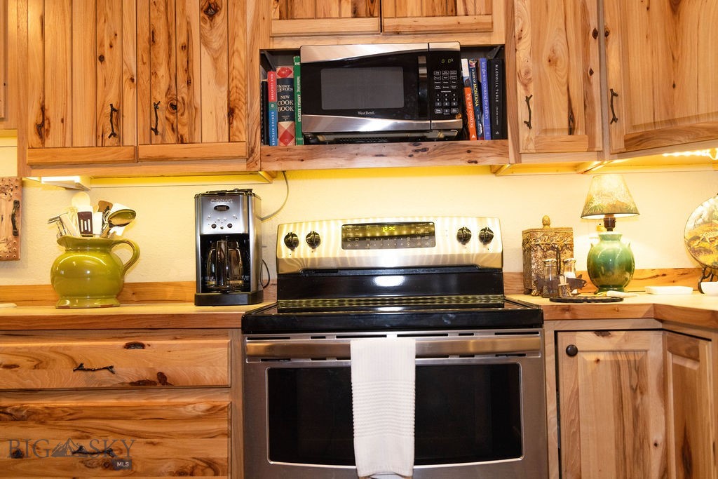 16 Wilson Road, Livingston MT 59047