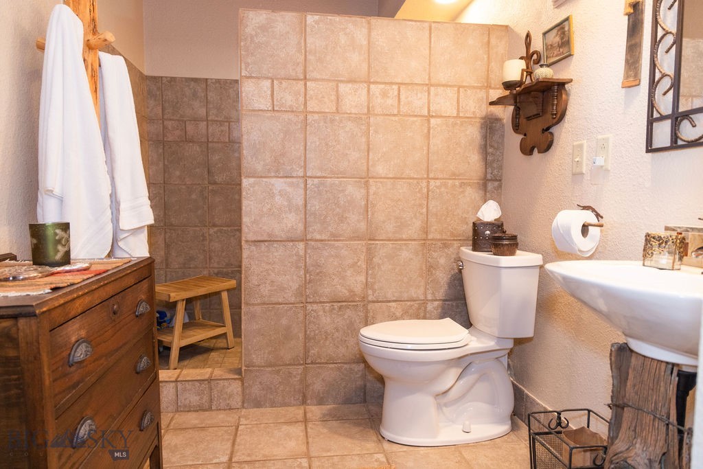 16 Wilson Road, Livingston MT 59047