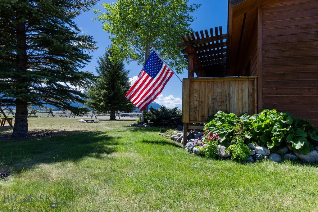 16 Wilson Road, Livingston MT 59047