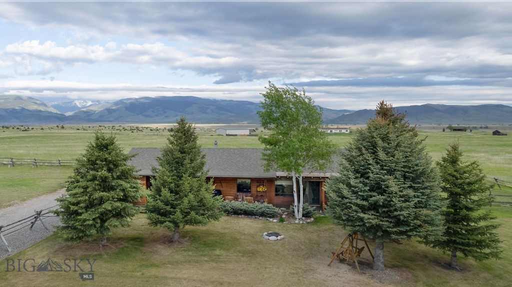 16 Wilson Road, Livingston MT 59047