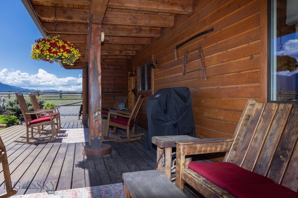 16 Wilson Road, Livingston MT 59047