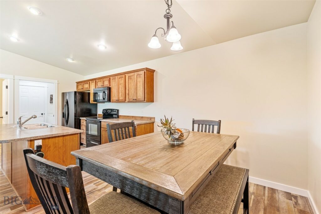 160 Tail Feather Lane, Bozeman MT 59718