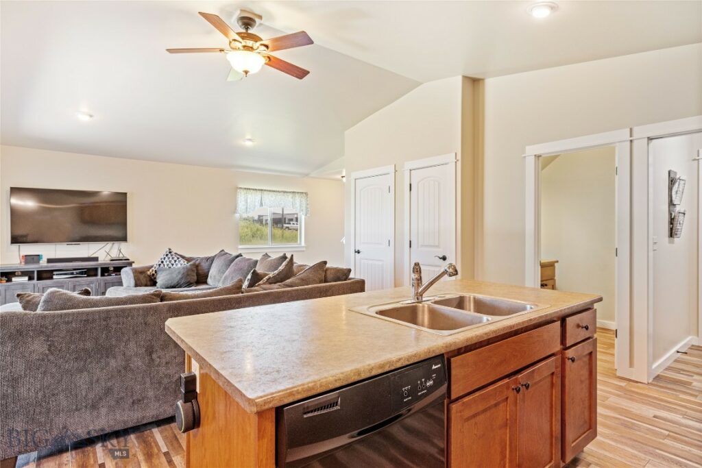 160 Tail Feather Lane, Bozeman MT 59718