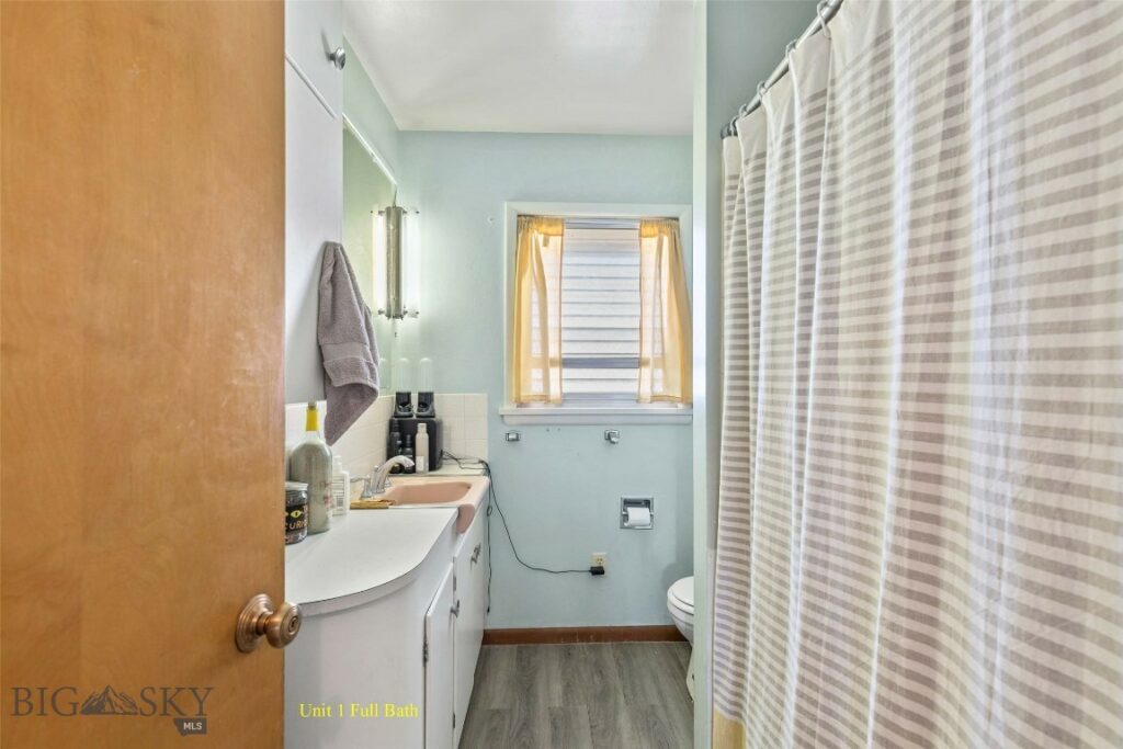 1601 W College Street, Bozeman MT 59715