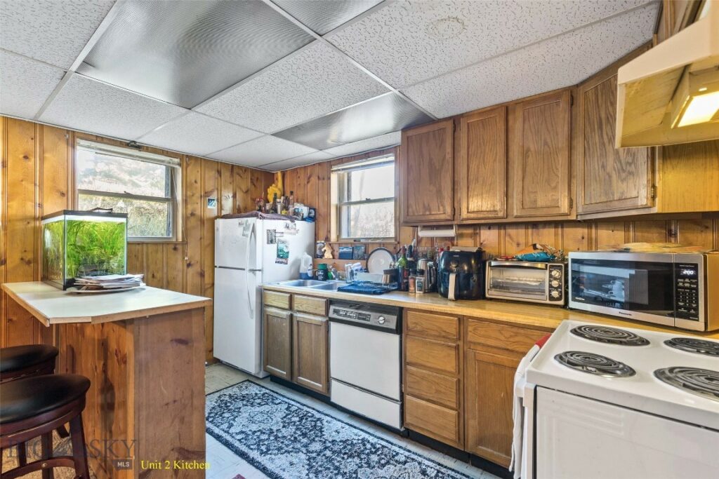 1601 W College Street, Bozeman MT 59715
