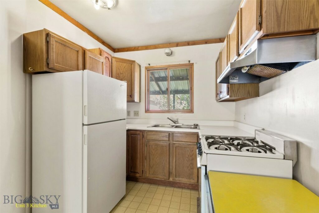 1601 W College Street, Bozeman MT 59715