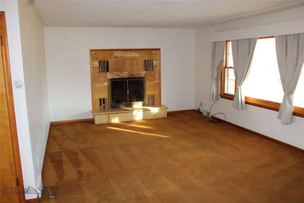 1601 W College Street, Bozeman MT 59715