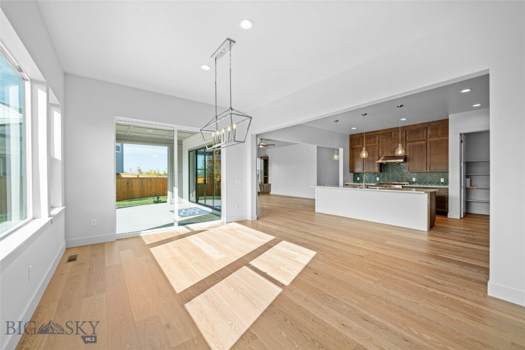 1602 Beeker Lane, Belgrade MT 59714