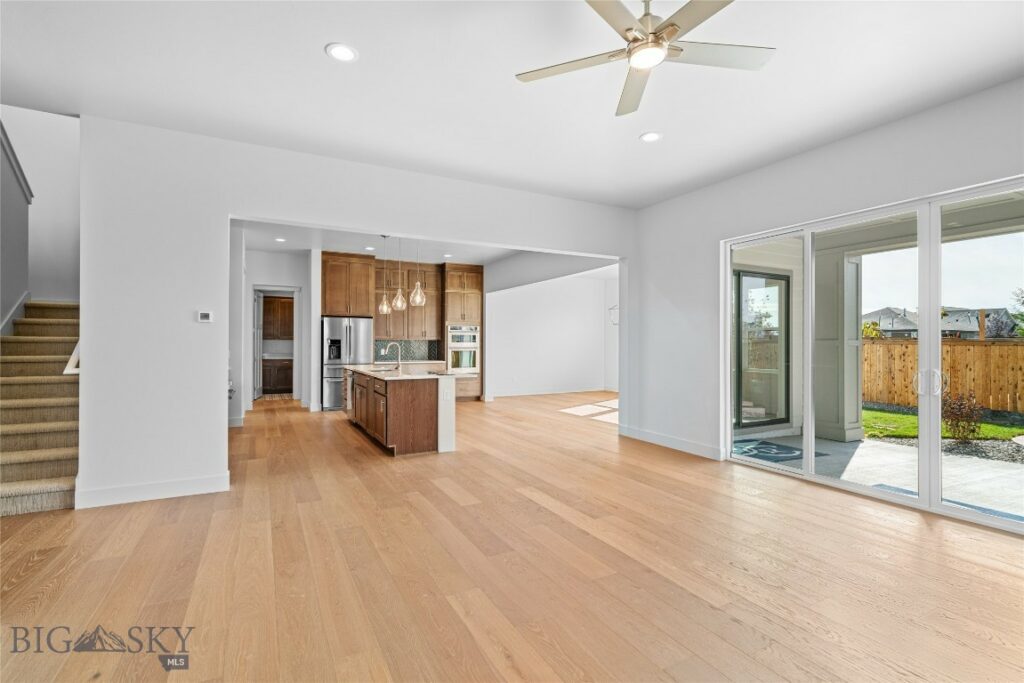 1602 Beeker Lane, Belgrade MT 59714