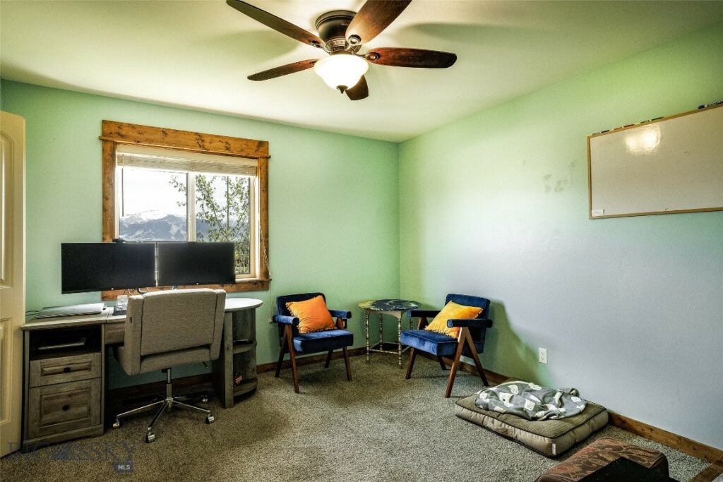 1602 Ingomar Boulevard, Belgrade MT 59714
