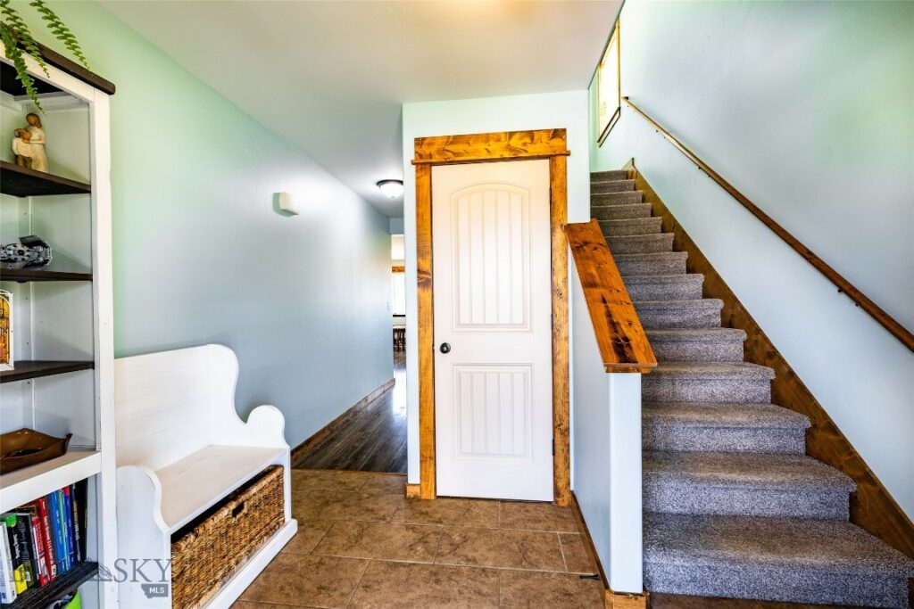 1602 Ingomar Boulevard, Belgrade MT 59714